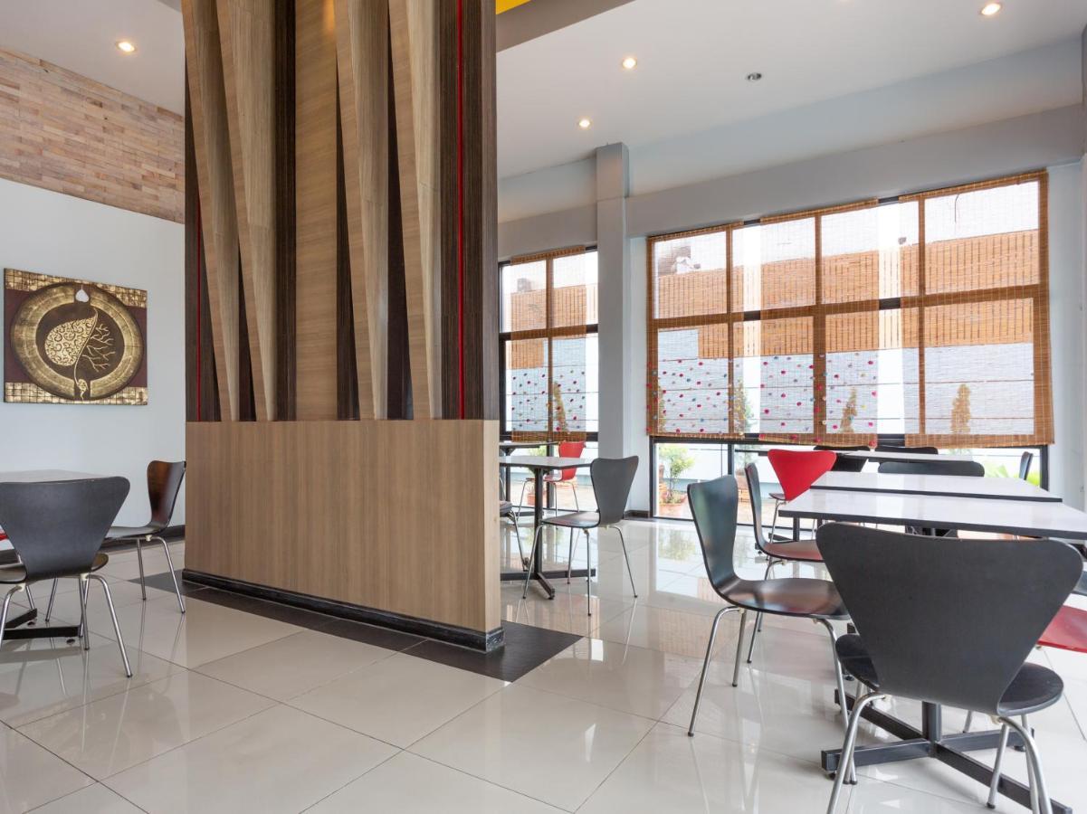 Oyo 1127 Baan Siam Hotel تْشينيغْرايْ المظهر الخارجي الصورة