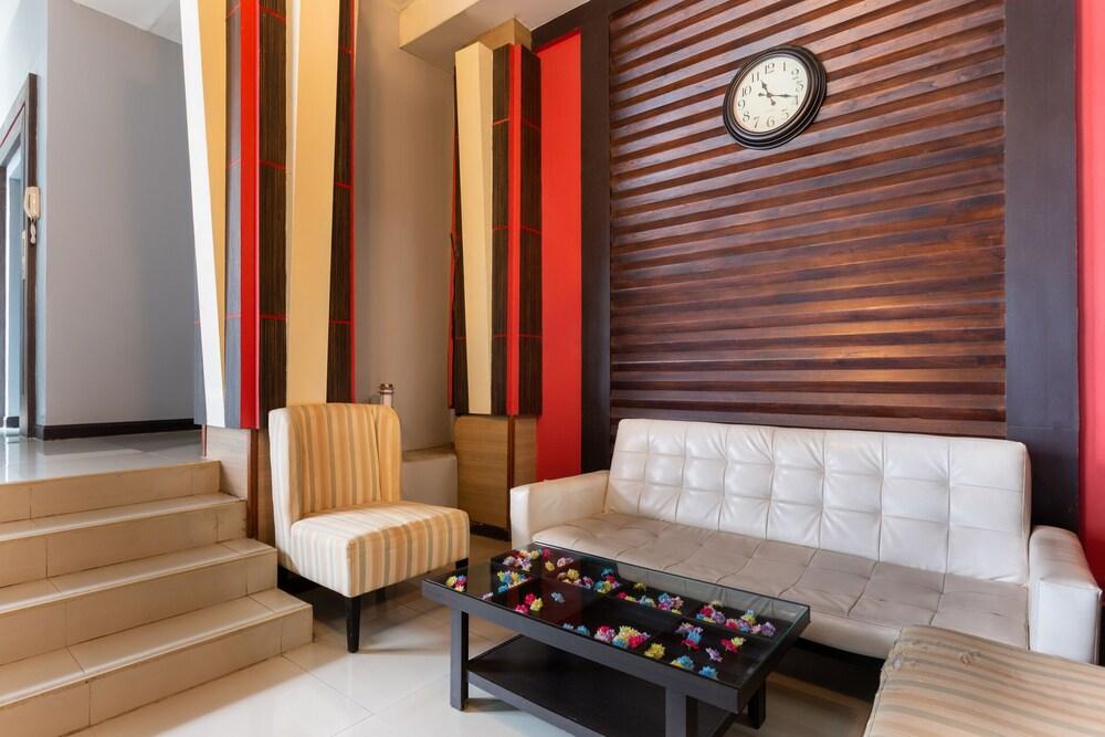 Oyo 1127 Baan Siam Hotel تْشينيغْرايْ المظهر الخارجي الصورة