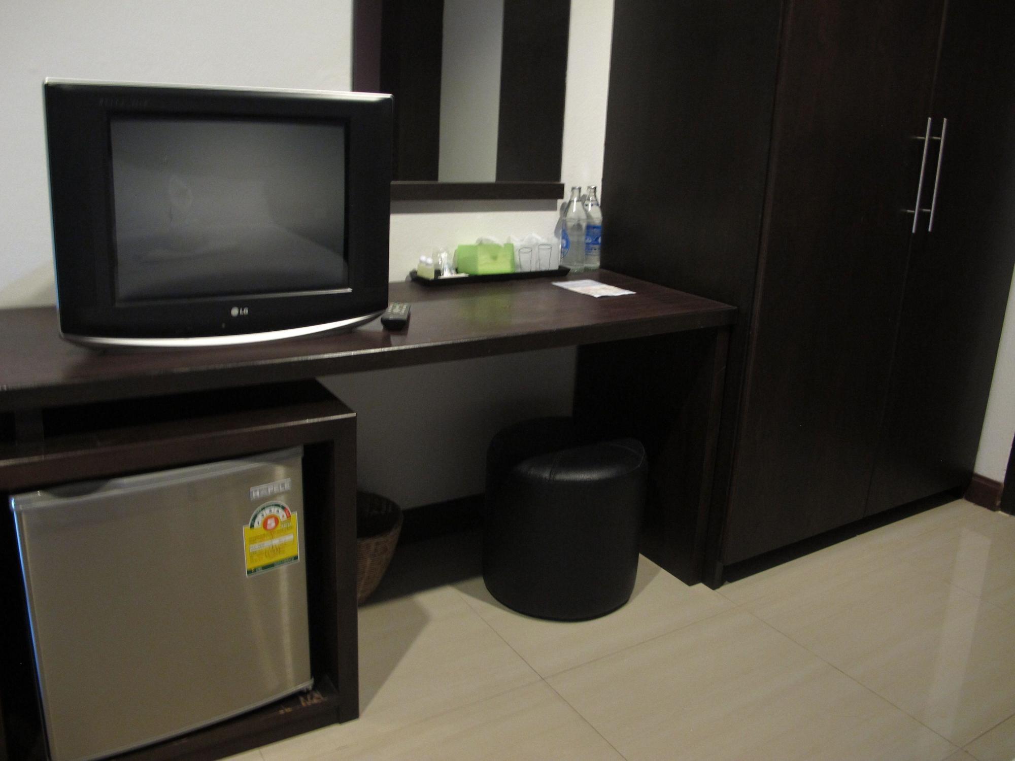 Oyo 1127 Baan Siam Hotel تْشينيغْرايْ المظهر الخارجي الصورة