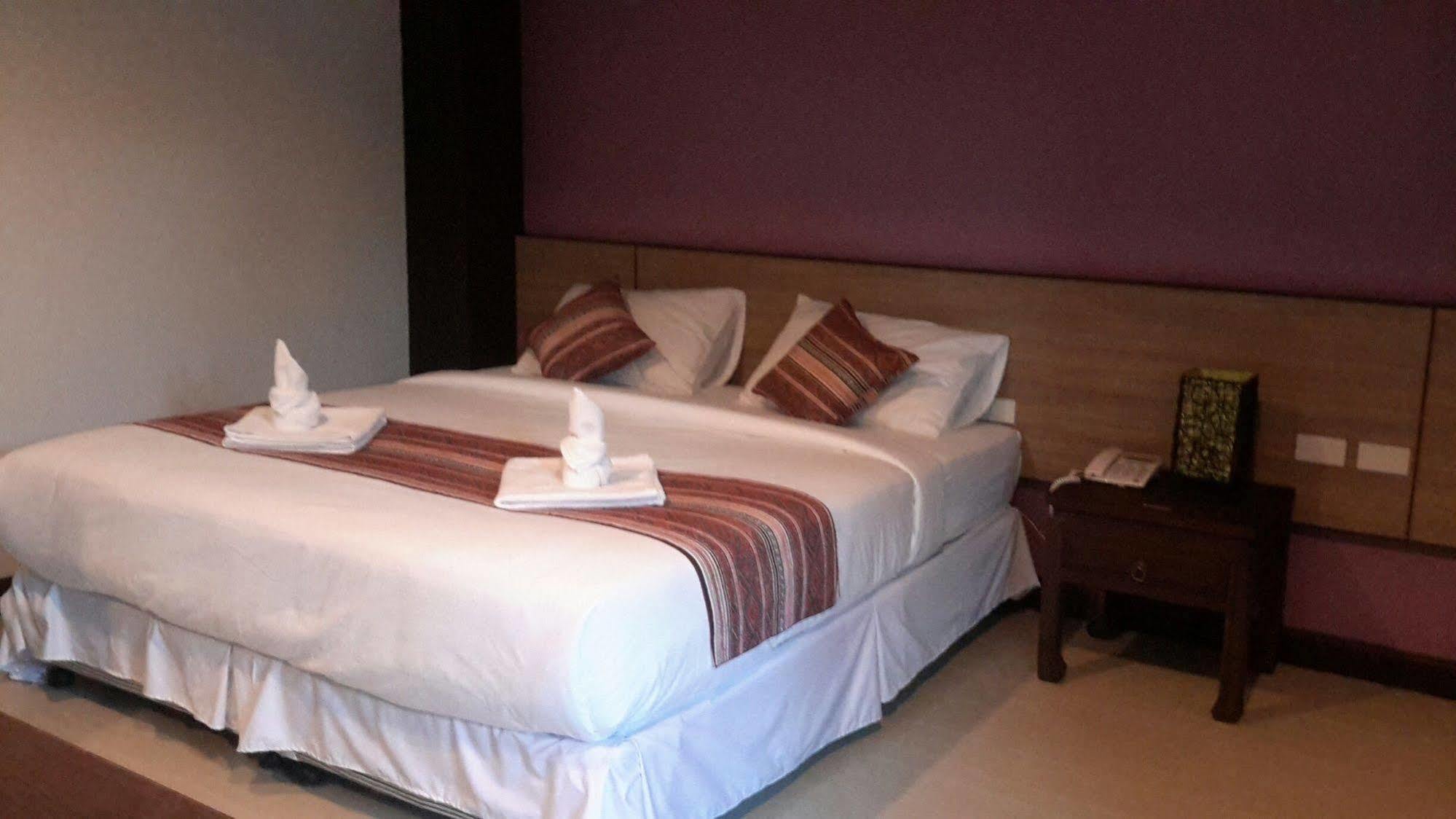 Oyo 1127 Baan Siam Hotel تْشينيغْرايْ المظهر الخارجي الصورة
